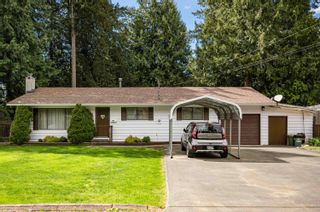 Photo 1: 3931 201A Street in Langley: Brookswood Langley House for sale : MLS®# R2872324