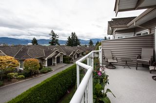 Photo 5: 27 35537 EAGLE MOUNTAIN Drive in Abbotsford: Abbotsford East Townhouse for sale in "Eaton Place" : MLS®# R2105071