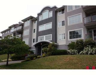 Photo 1: 101 33599 2ND Avenue in Mission: Mission BC Condo for sale in "STAVE LAKE LANDING" : MLS®# F2913605