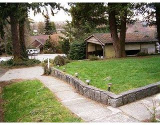 Photo 3: 5489 Marine Drive in Burnaby: South Slope House for sale (Burnaby South)  : MLS®# V634466