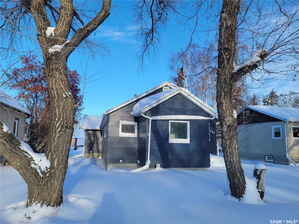 Main Photo: 437 4th Avenue East in Unity: Residential for sale : MLS®# SK914179