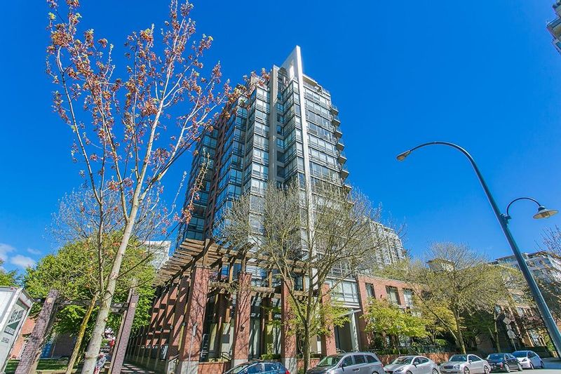 FEATURED LISTING: 20C - 139 DRAKE Street Vancouver