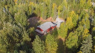 Photo 1: 2715 CATHERINE Drive in Prince George: Miworth House for sale (PG Rural West (Zone 77))  : MLS®# R2618668