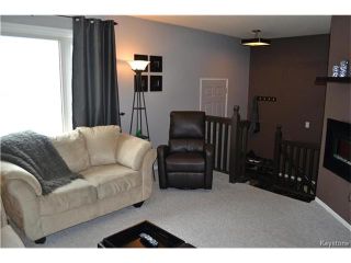 Photo 3: 16 Red Maple Road in Winnipeg: Riverbend Residential for sale (4E)  : MLS®# 1702335
