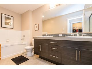 Photo 19: 33 21867 50 Avenue in Langley: Murrayville Townhouse for sale in "Murrayville's Winchester" : MLS®# R2531556