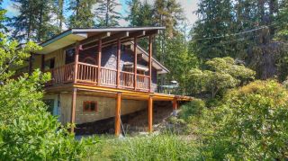 Photo 1: 612 ALEXANDER ROAD in Nakusp: House for sale : MLS®# 2467338