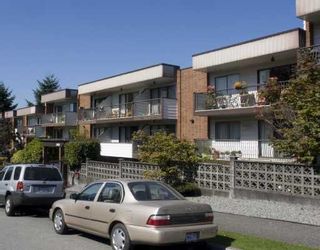 Photo 2: 338-2033 Triumph Street in Vancouver: Hastings Condo for sale (Vancouver East)  : MLS®# V734486