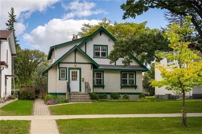 Main Photo: Fort Garry Two Storey: House for sale (Winnipeg) 