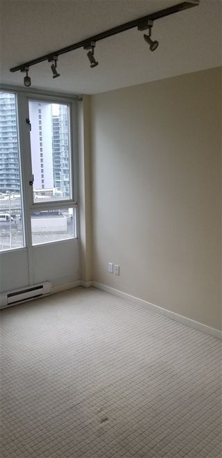 Photo 18: 1007 1067 MARINASIDE Crescent in Vancouver: Yaletown Condo for sale in "QUAY WEST" (Vancouver West)  : MLS®# R2539975