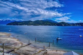 Photo 2: 569 MARINE Drive in Gibsons: Gibsons & Area House for sale (Sunshine Coast)  : MLS®# R2714306