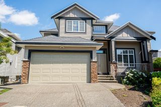 Photo 1: 7236 202 Street in Langley: Willoughby Heights House for sale : MLS®# R2885694