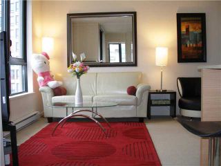 Photo 2: 804 928 HOMER Street in Vancouver: Downtown VW Condo for sale in "YALETOWN PARK 1" (Vancouver West)  : MLS®# V830262