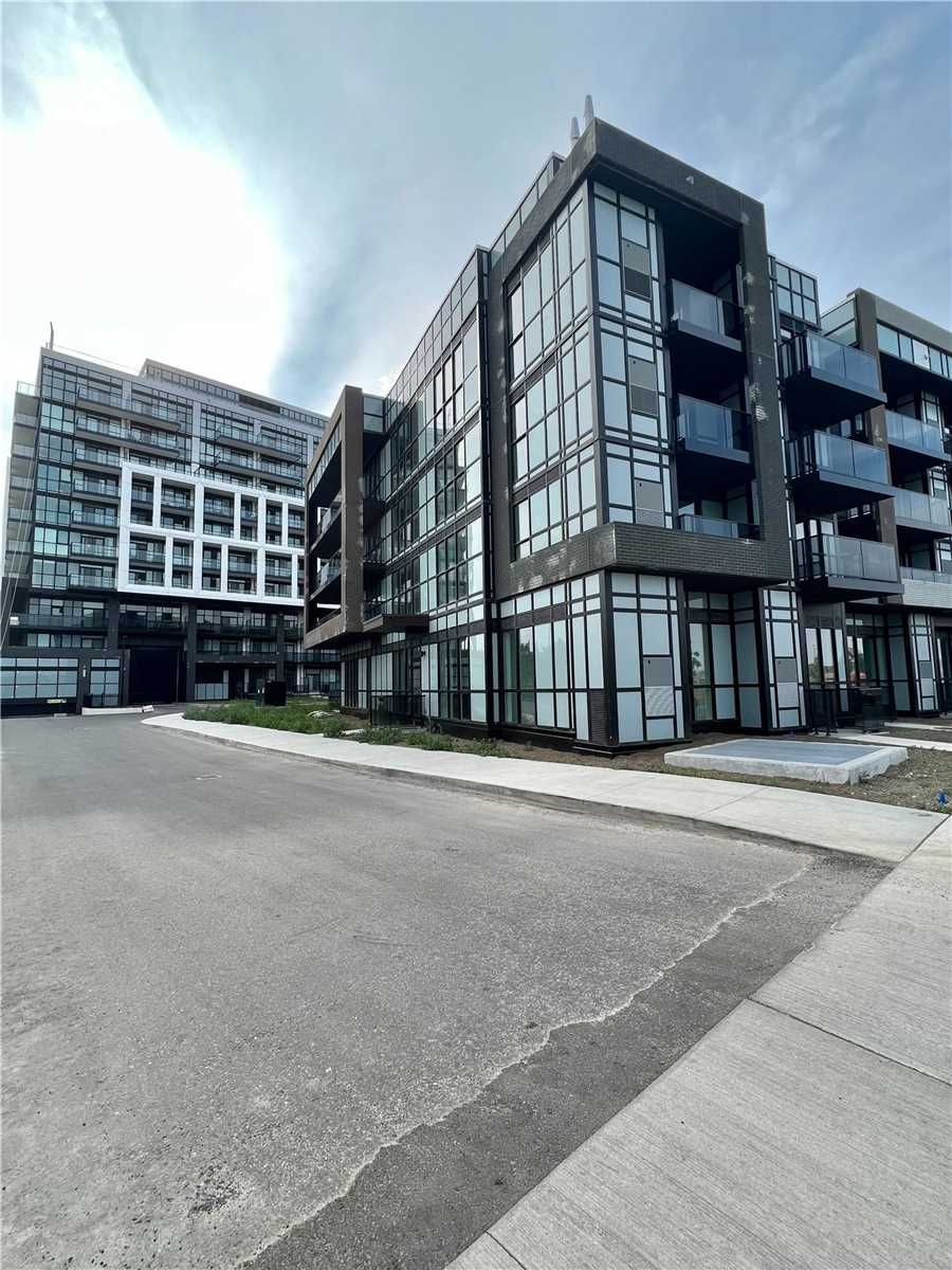 Main Photo: 712 60 George Butchart Drive in Toronto: Downsview-Roding-CFB Condo for lease (Toronto W05)  : MLS®# W5732151