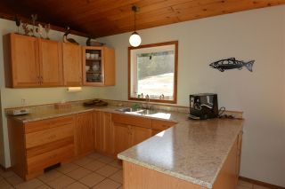 Photo 10: 3805 NIELSEN Road in Smithers: Smithers - Rural House for sale (Smithers And Area (Zone 54))  : MLS®# R2573908