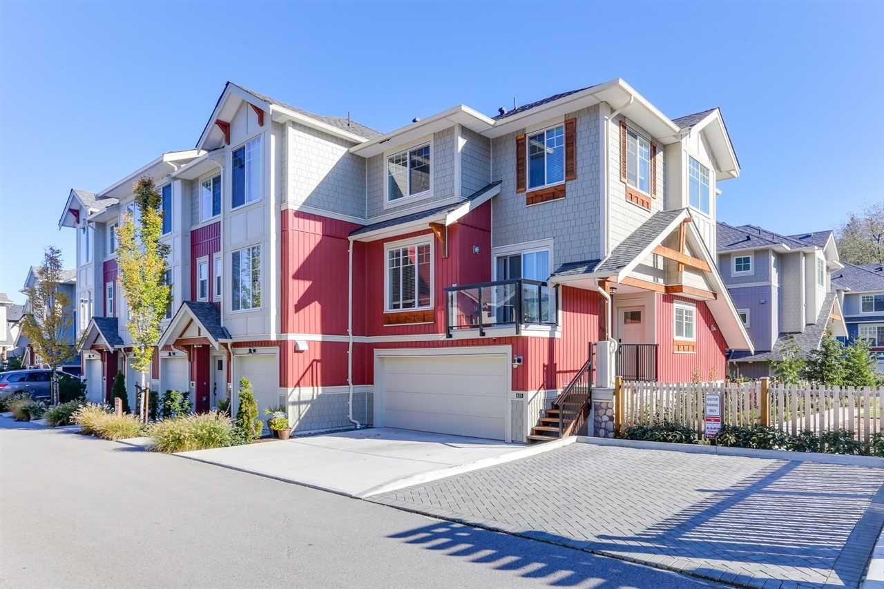 Main Photo: 135 20498 82 Avenue in Langley: Willoughby Heights Townhouse for sale in "Gabriola Park" : MLS®# R2416333