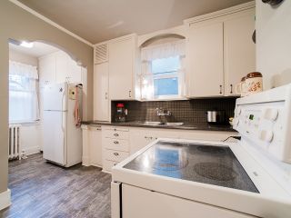 Photo 5: 1951 E 8TH Avenue in Vancouver: Grandview VE House for sale (Vancouver East)  : MLS®# R2028022