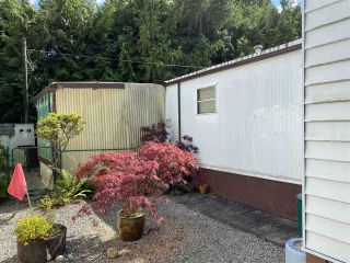 Photo 3: 13 4200 DEWDNEY TRUNK Road in Coquitlam: Ranch Park Manufactured Home for sale in "HIDEAWAY PARK" : MLS®# R2475292