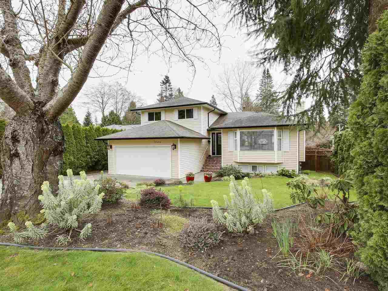 Main Photo: 13496 15A Avenue in Surrey: Crescent Bch Ocean Pk. House for sale in "Marine Terrace" (South Surrey White Rock)  : MLS®# R2152319
