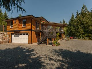 Photo 2: 1790 Canuck Cres in Qualicum River Estates: House for sale : MLS®# 404393