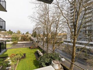 Photo 5: 207 150 E 15TH Street in North Vancouver: Central Lonsdale Condo for sale in "Lions Gate Plaza" : MLS®# R2691801