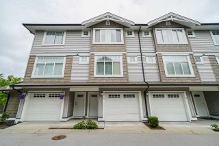 Photo 2: 69 14356 63A Avenue in Surrey: Sullivan Station Townhouse for sale in "MADISON" : MLS®# R2462624
