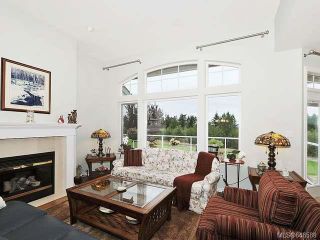 Photo 2: 685 Country Club Dr in COBBLE HILL: ML Cobble Hill House for sale (Malahat & Area)  : MLS®# 648589