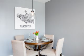 Photo 8: 1606 58 KEEFER Place in Vancouver: Downtown VW Condo for sale in "FIRENZE" (Vancouver West)  : MLS®# R2496452