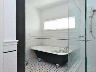Photo 13: 1225 Queens Ave in Victoria: Vi Fernwood House for sale : MLS®# 707576