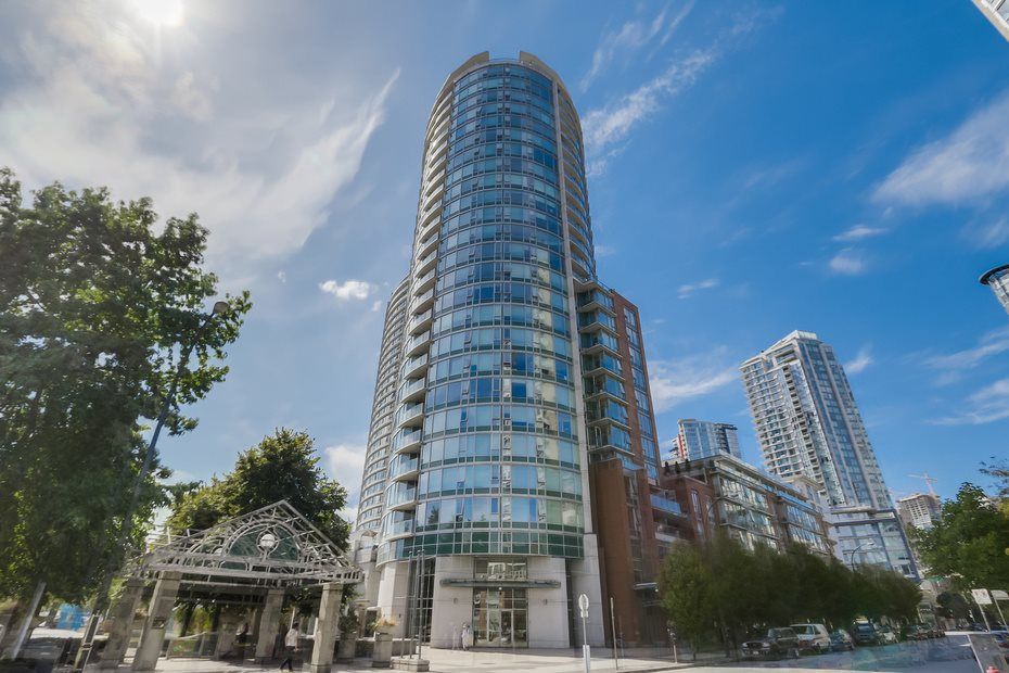 Main Photo: 508 58 Keefer Place in Vancouver: Downtown VW Condo for sale (Vancouver West)  : MLS®# r2042774