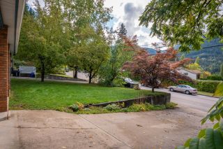 Photo 8: 2211 FALLS STREET in Nelson: House for sale : MLS®# 2476564