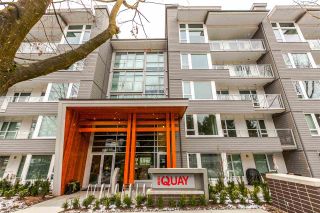 Photo 1: 204 255 W 1ST Street in North Vancouver: Lower Lonsdale Condo for sale in "West Quay" : MLS®# R2242663