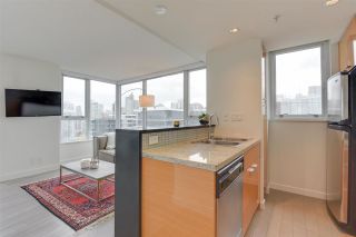 Photo 11: 2206 33 SMITHE Street in Vancouver: Yaletown Condo for sale in "Cooper's Lookout" (Vancouver West)  : MLS®# R2866058