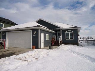 Photo 25: 5 Bedroom Bungalow on the Pond in Hillendale, Edson, AB