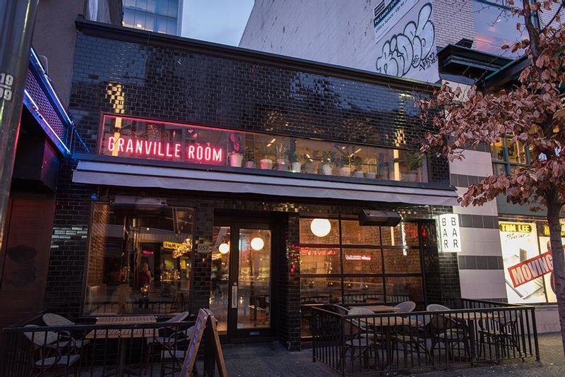 FEATURED LISTING: 957 GRANVILLE Street Vancouver