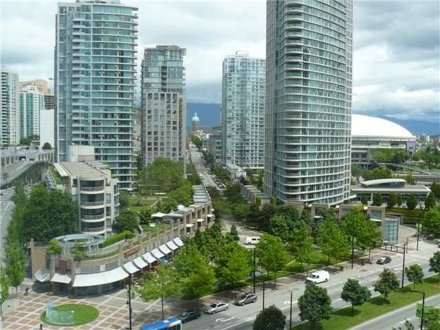 Main Photo: 1203 198 AQUARIUS MEWS ME in Vancouver: Yaletown Condo for sale (Vancouver West)  : MLS®# V906983