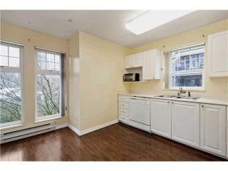 Photo 5: 315 1190 EASTWOOD Street in Coquitlam: North Coquitlam Condo for sale in "LAKESIDE TERRACE" : MLS®# V1104128