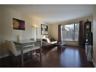 Photo 2: 204 929 W 16TH Avenue in Vancouver: Fairview VW Condo for sale in "OAKVIEW GARDENS" (Vancouver West)  : MLS®# V938331