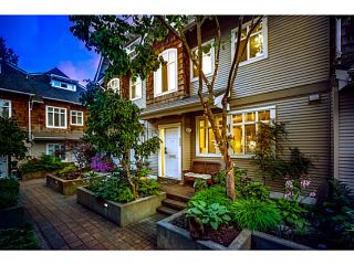 Photo 1: 2856 E KENT Avenue in Vancouver: Fraserview VE Townhouse for sale in "LIGHTHOUSE TERRACE" (Vancouver East)  : MLS®# V1074402