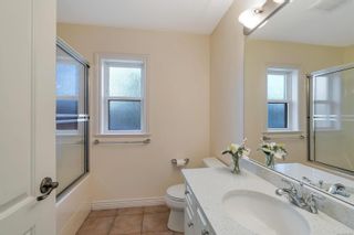 Photo 52: 4252 Oakview Close in Saanich: SE Gordon Head Single Family Residence for sale (Saanich East)  : MLS®# 960062