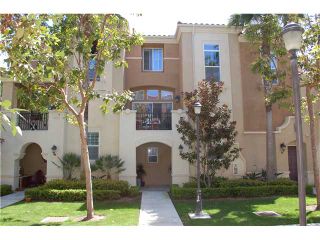 Photo 1: POINT LOMA Townhouse for sale : 2 bedrooms : 2720 Evans #5 in San Diego