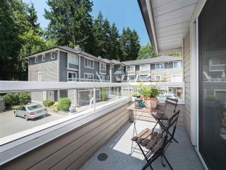 Photo 2: 61 181 RAVINE Drive in Port Moody: Heritage Mountain Townhouse for sale in "VIEWPOINT" : MLS®# R2188868