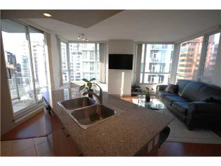 Photo 2: 1204 1212 HOWE Street in Vancouver: Downtown VW Condo for sale in "1212 HOWE" (Vancouver West)  : MLS®# V924806