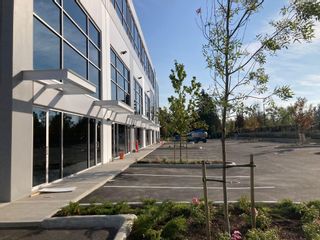 Photo 3: 102 15315 66 Avenue in Surrey: Fleetwood Tynehead Industrial for lease in "Cambridge Business Centre" : MLS®# C8049622