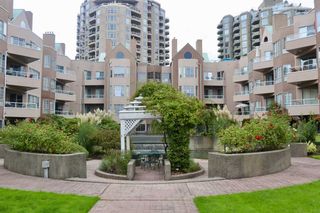 Photo 30: 425 1150 QUAYSIDE Drive in New Westminster: Quay Condo for sale in "WESTPORT VILLAGE" : MLS®# R2508207