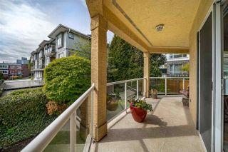 Photo 17: 205 1255 BEST Street: White Rock Condo for sale in "THE AMBASSADOR" (South Surrey White Rock)  : MLS®# R2454222