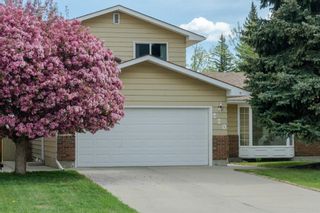 Photo 2: 220 Parkview Place SE in Calgary: Parkland Detached for sale : MLS®# A1210313