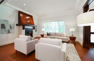 Photo 3: 7628 WHEATER Court in Burnaby: Deer Lake House for sale (Burnaby South)  : MLS®# R2235667