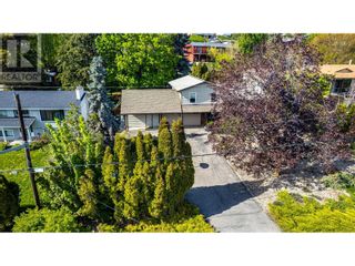 Photo 2: 6577 Orchard Hill Road in Vernon: House for sale : MLS®# 10312891