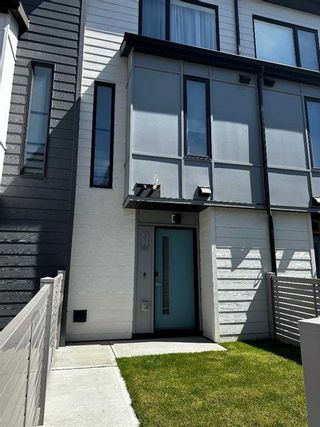 Photo 2: 315 Evanscrest Square NW in Calgary: Evanston Row/Townhouse for sale : MLS®# A2130262