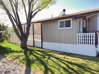 Photo 3: 16 Burroughs Place NE in Calgary: Monterey Park Mobile for sale : MLS®# A2015217